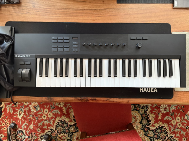 Teclado Komplete Kontrol A49 Native Instruments