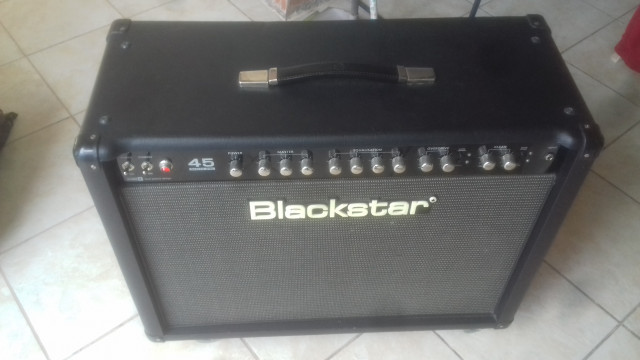 BLACKSTAR Series One Combo 45 w/Perfecto estado