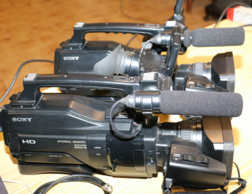 Dos camaras HD,SONY HXR MC 2000