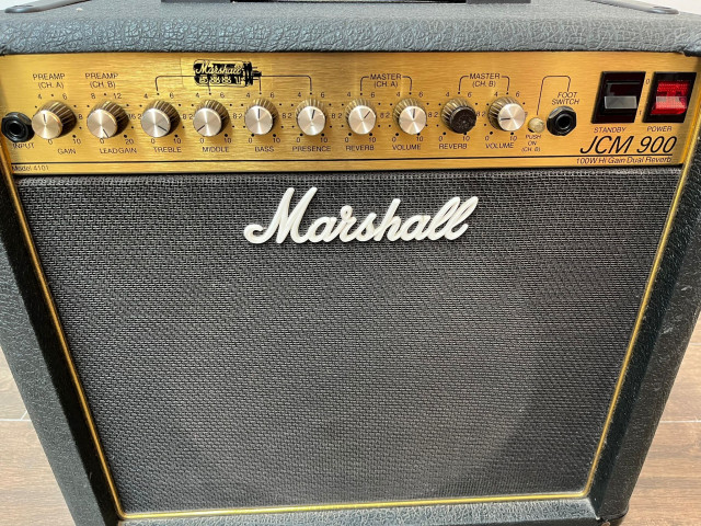 Marshall combo JCM900 100W 1x12