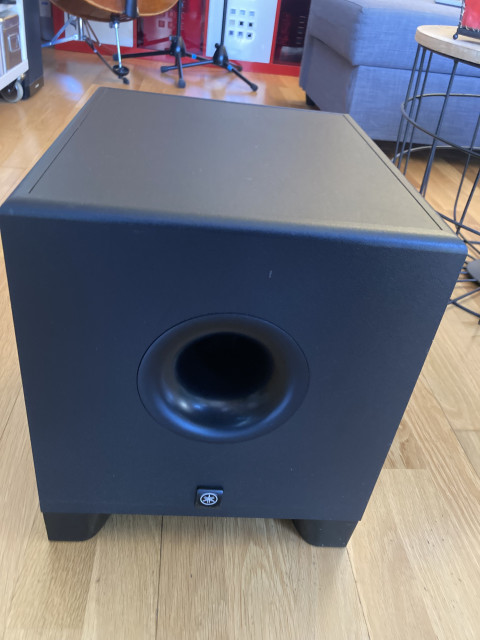 Yamaha HS 8S Subwoofer Activo