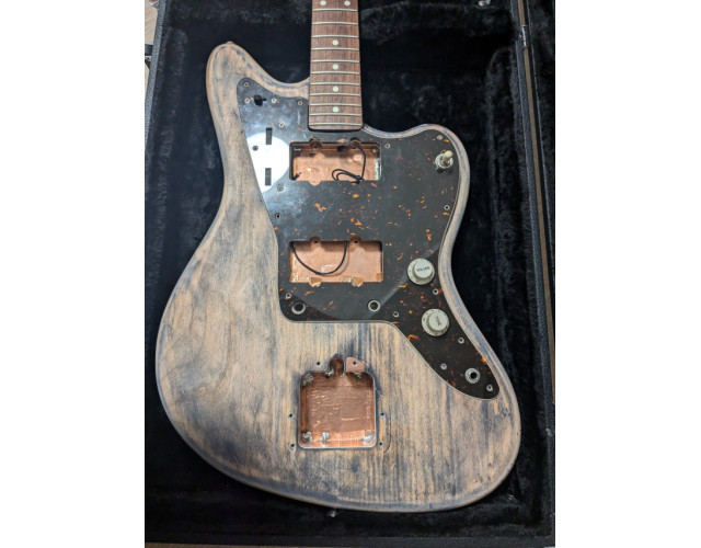 RESERVADA Jazzmaster inacabada