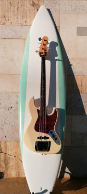 Tabla Surf for Guitar//Bass