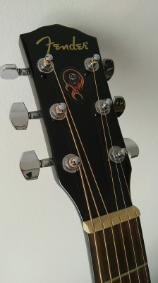 Guitarra acústica Fender
