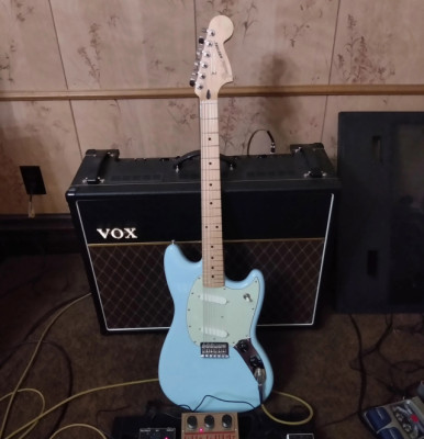 Fender mustang mn sonic blue MIM