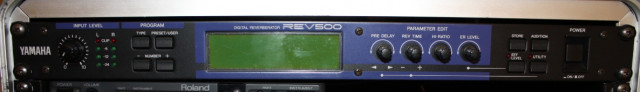 Multiefectos Yamaha Rev-500