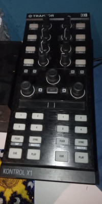 MIDI Traktor Kontrol 1 MK2