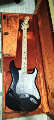 Vendo o Cambio Fender Stratocaster Eric Clapton.
