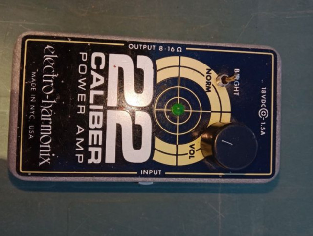 Electro Harmonix Caliber 22