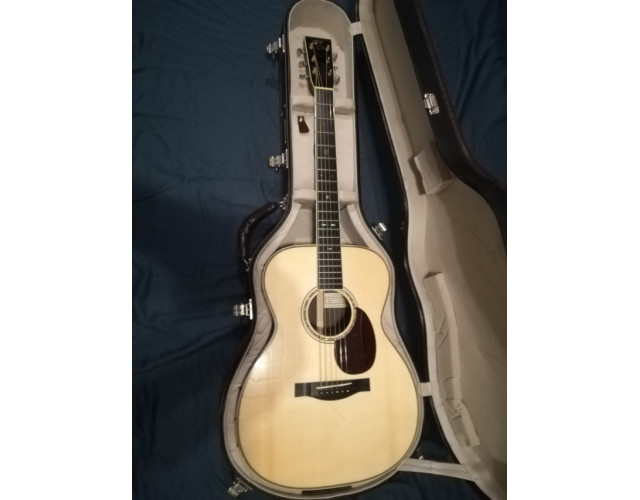 Acústica Santa Cruz OM German Spruce Top. Indian Rosewood Back & Sides.