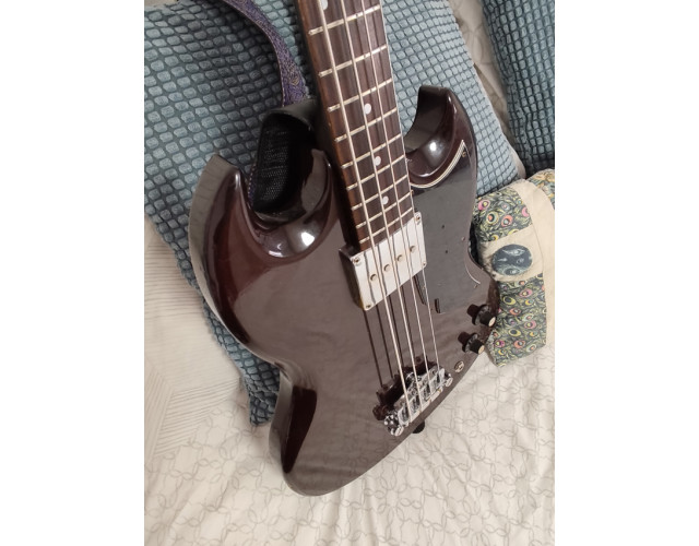 Morris Eb-0 1978 MIJ