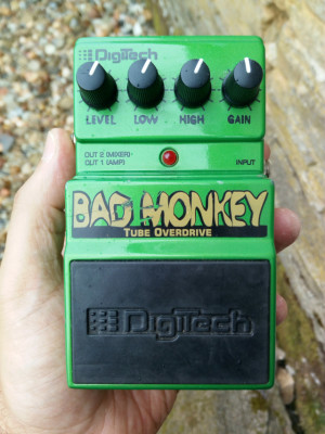 Bad Monkey por pedal de distorsión