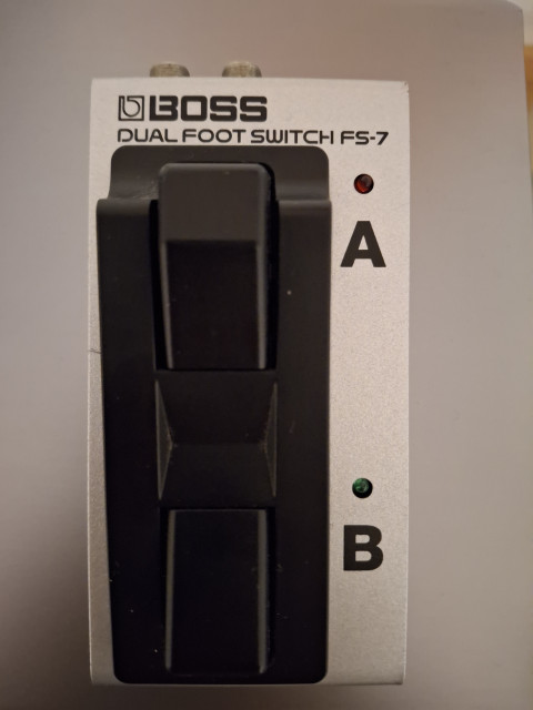 Pedal conmutador Boss FS 7