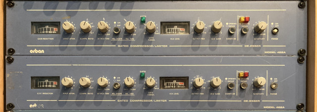 ORBAN 422A Gated Compressor Limiter / Desser