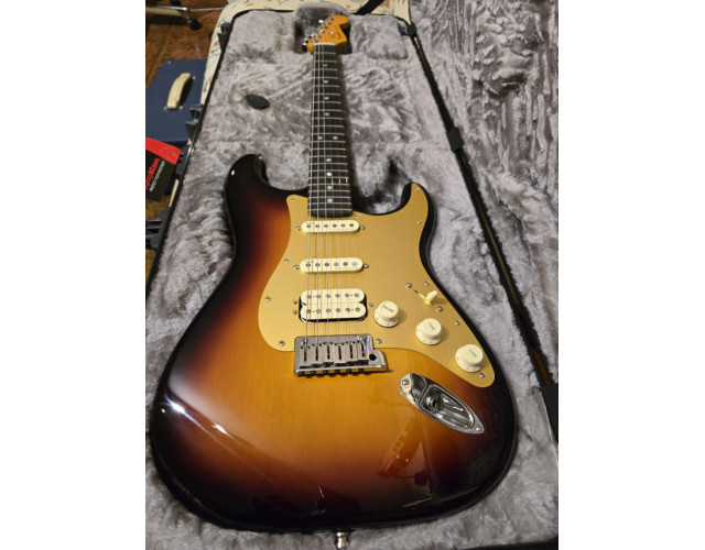 Fender Stratocaster American Ultra II HSS