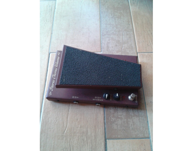 Morley stereo chorus volume