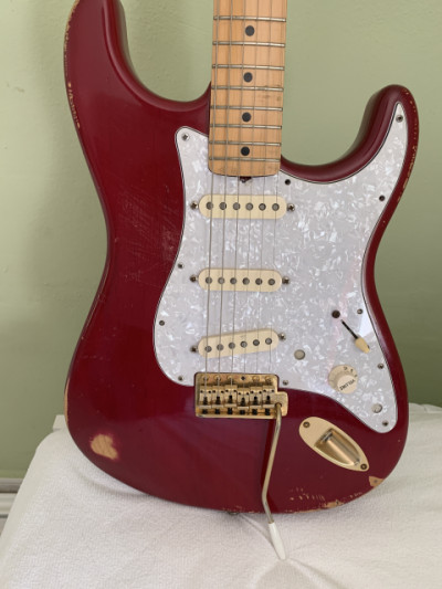 o Cambio: Fender Stratocaster Tuneada