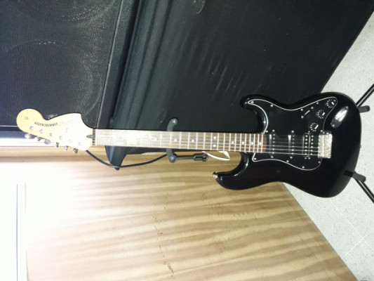 Fender Stratocaster Deluxe Series RESERVADA
