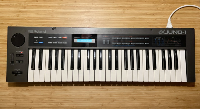 Roland Juno 1 (1985)