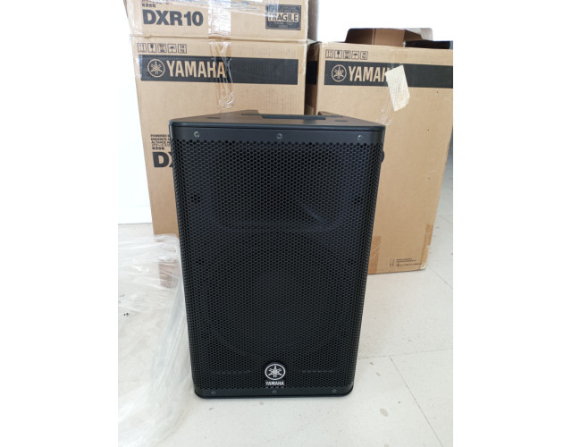 Yamaha DXR10 (pareja o uno suelto) - altavoces activos / PA -- REBAJA 395 €