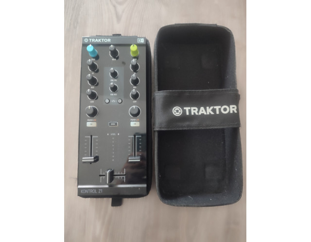 traktor z1 z-1 native instruments mas funda  perfecto estado,