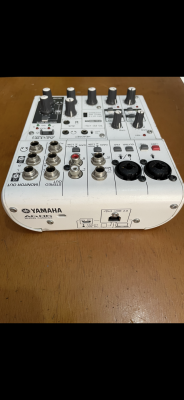 Tarjeta de Sonido Yamaha AG06