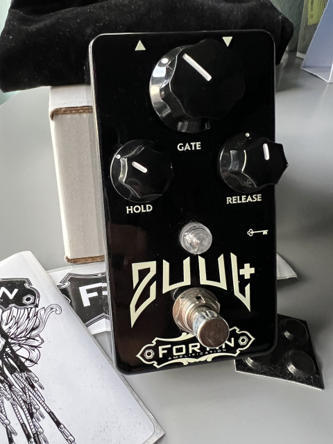 Pedal Puerta de Ruido Fortin Zuul+