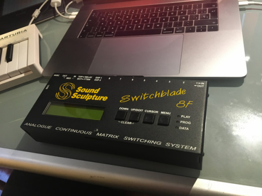 Patchbay/matrix para efectos Analogico Programable SoundSculpture Switchblade 8F