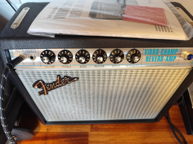 Fender 68 Custom Vibro Champ