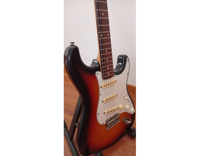 Guitarra eléctrica Tokai Stratocaster Goldstar Sound