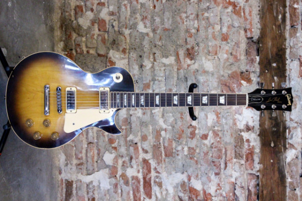 Gibson Les Paul Deluxe 1980!