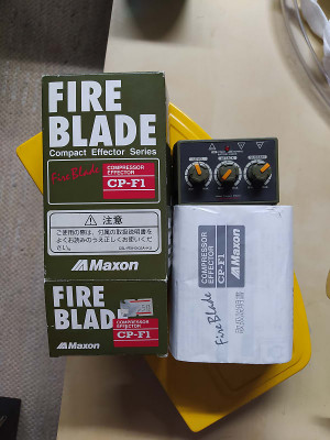 O cambio Pedal Maxon CP-F1 Fire Blade Compressor