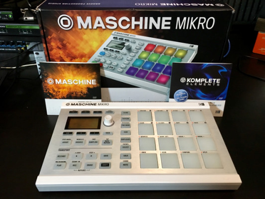 Maschine Mikro MKII + Software 2.7 + 3 Expansiones