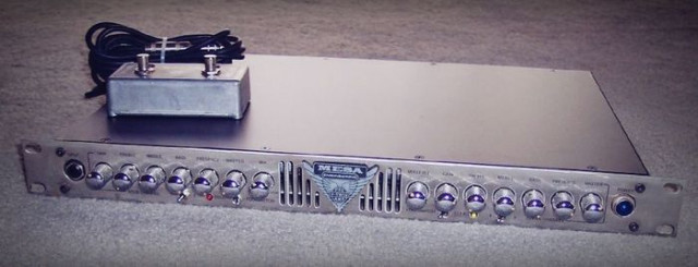 Mesa Boogie V-Twin Rack
