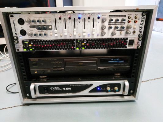 Rack Mixer/EQ Banda/Reproductor CD/Amplificador