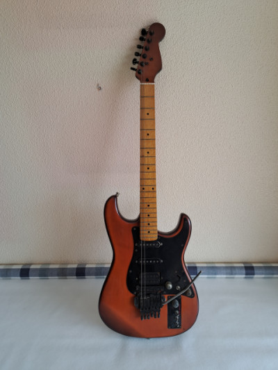 Guitarra eléctrica y MIDI Casio MG 510 tuneada El modelo para Ibanez/Fender