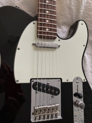 Fender Telecaster American Standard (con pastillas Fender Nocaster 51 e incluye las originales)