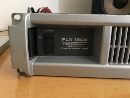 Etapa de potencia QSC PLX1804