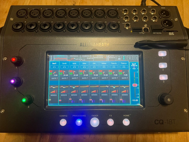 Allen Heath CQ-18T