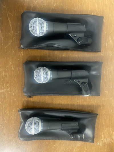 3 Micrófonos Shure SM58