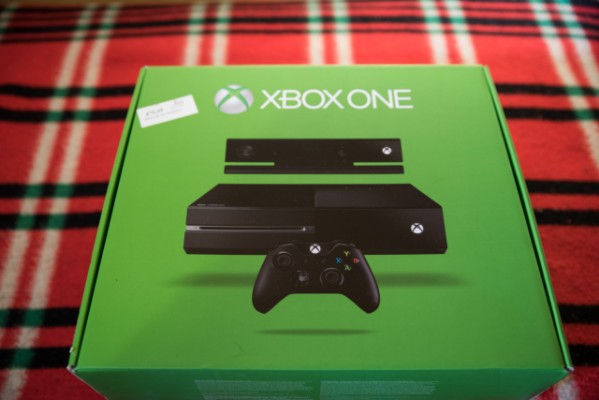 Xbox One con Kinect y Forza 5