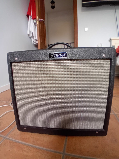 Amplificador valvulas fender blues IV