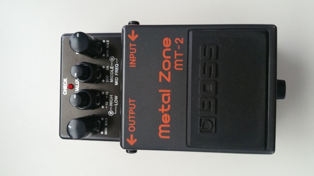 metal zone mt-2 con adaptador original boss