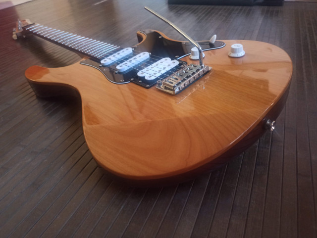 Yamaha Pacífica 412v - Made in Korea 2000