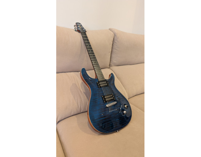 Carvin CT6