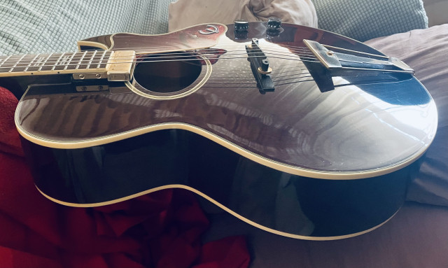 Epiphone Howard Roberts
