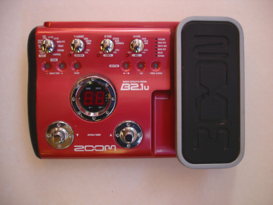 Zoom B2.1u Bass Multi-Effects Pedal/USB