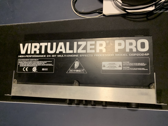 Behringer Virtualizer Pro