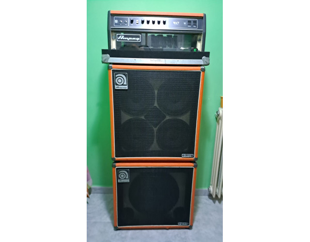Ampeg Americano.