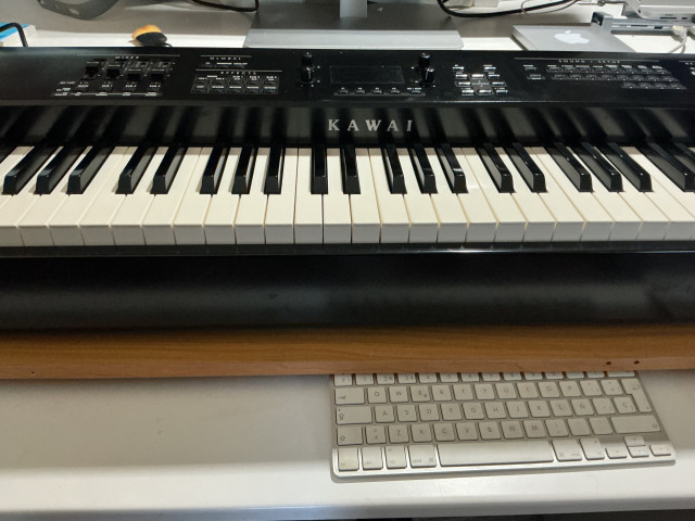 Piano Kawai mp7 se